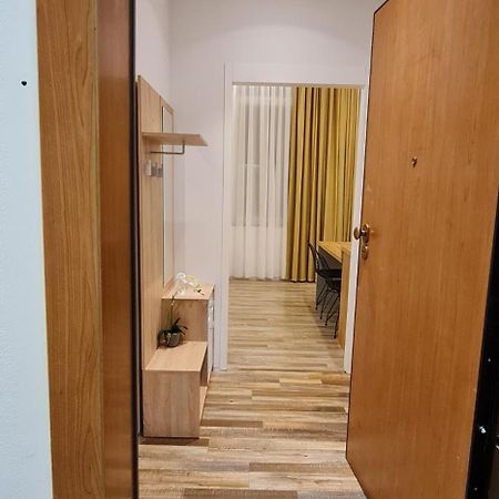 Luxury Apartment Tirana Extérieur photo
